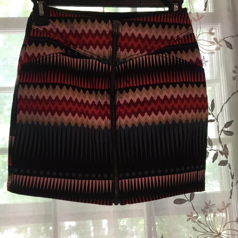 Aztec mini skirt